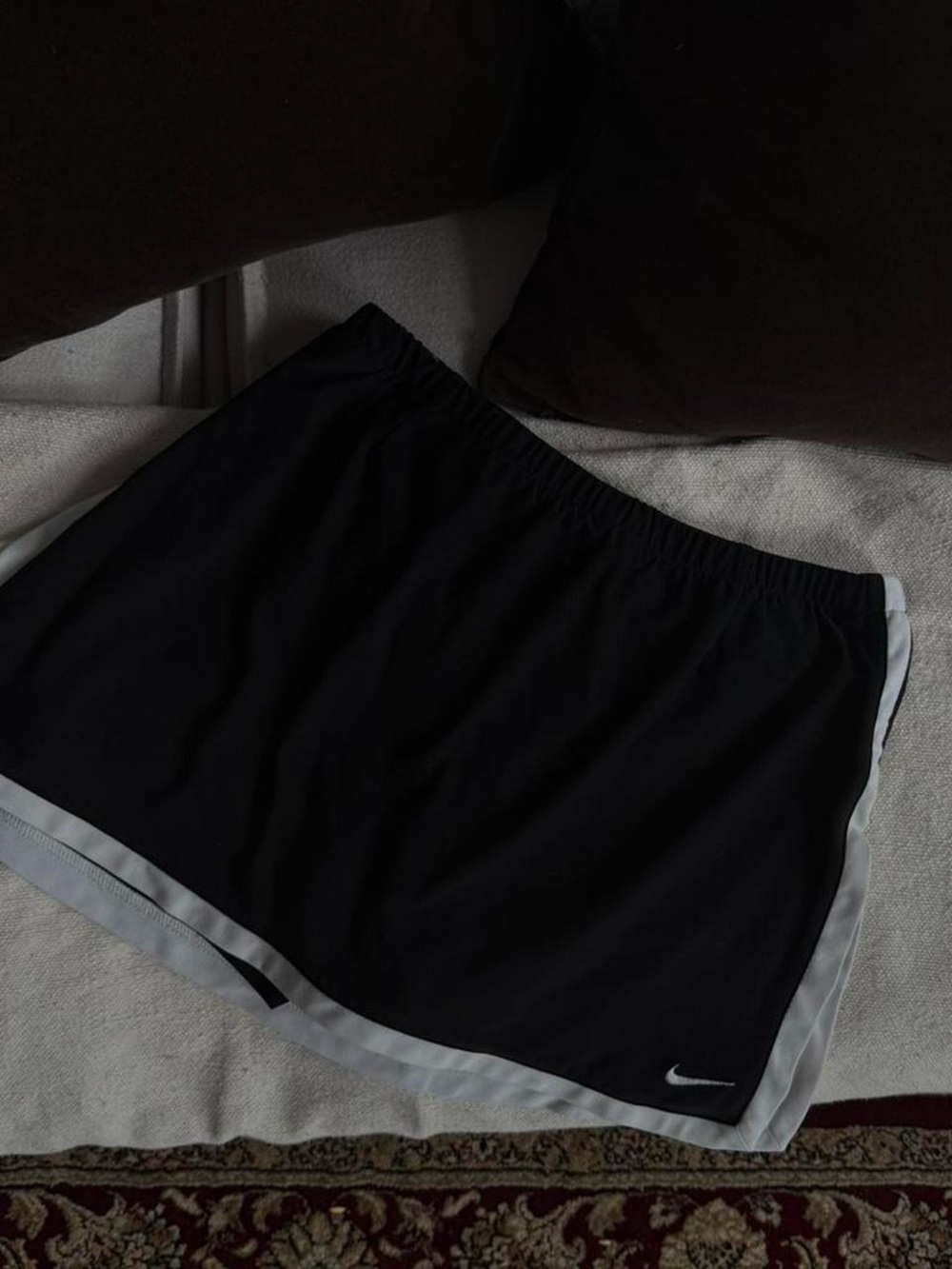 Nike Black & white 90s vintage tennis skort / pickleball